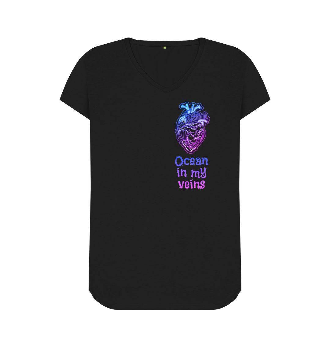 Black Women's V-Neck T-shirt \"Ocean in my veins\"